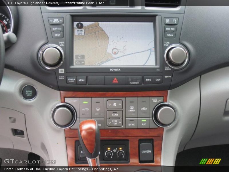 Blizzard White Pearl / Ash 2010 Toyota Highlander Limited