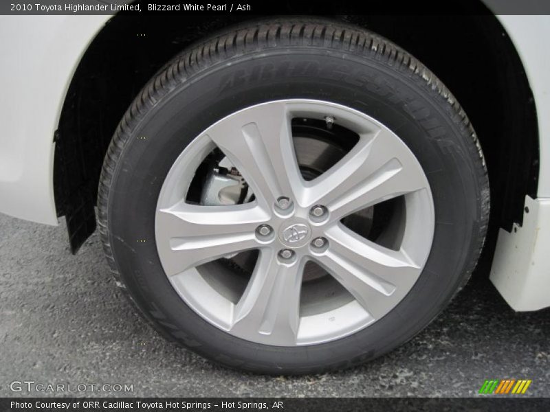 Blizzard White Pearl / Ash 2010 Toyota Highlander Limited