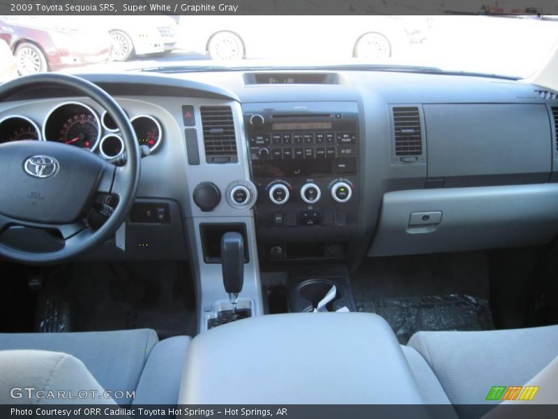 Super White / Graphite Gray 2009 Toyota Sequoia SR5