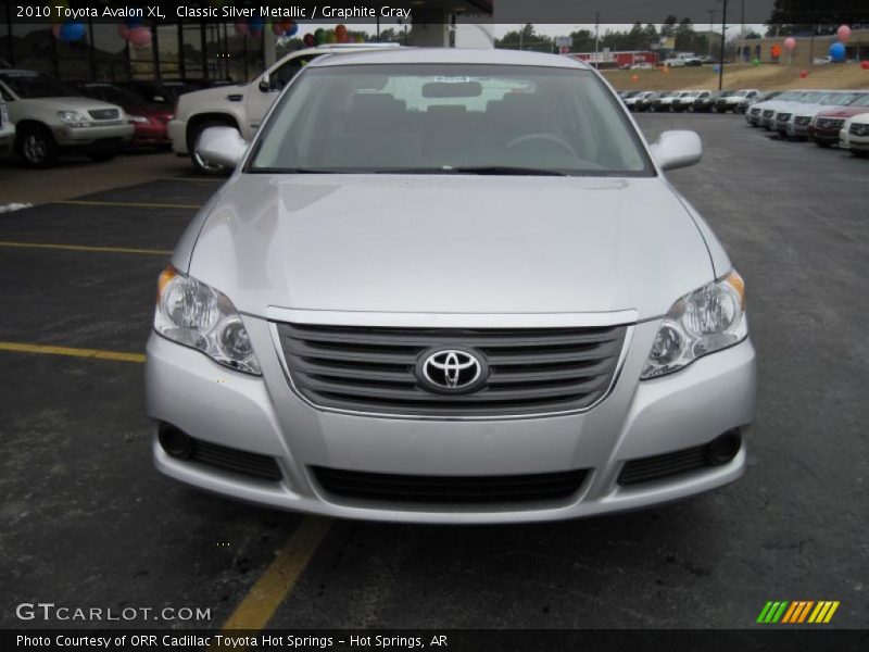 Classic Silver Metallic / Graphite Gray 2010 Toyota Avalon XL