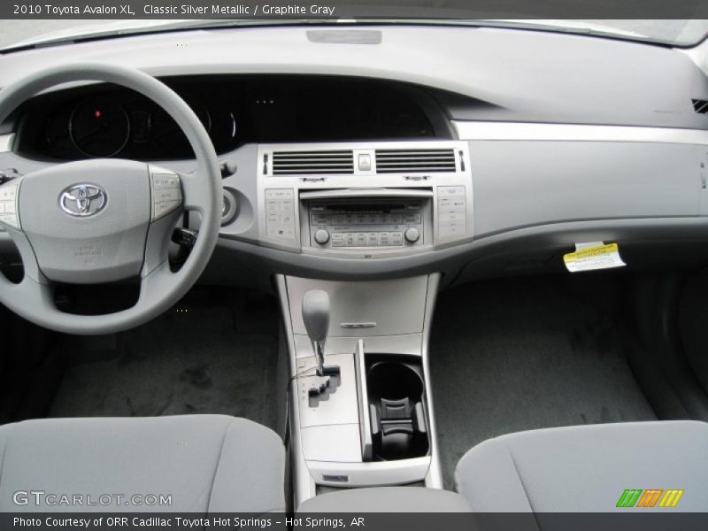 Classic Silver Metallic / Graphite Gray 2010 Toyota Avalon XL