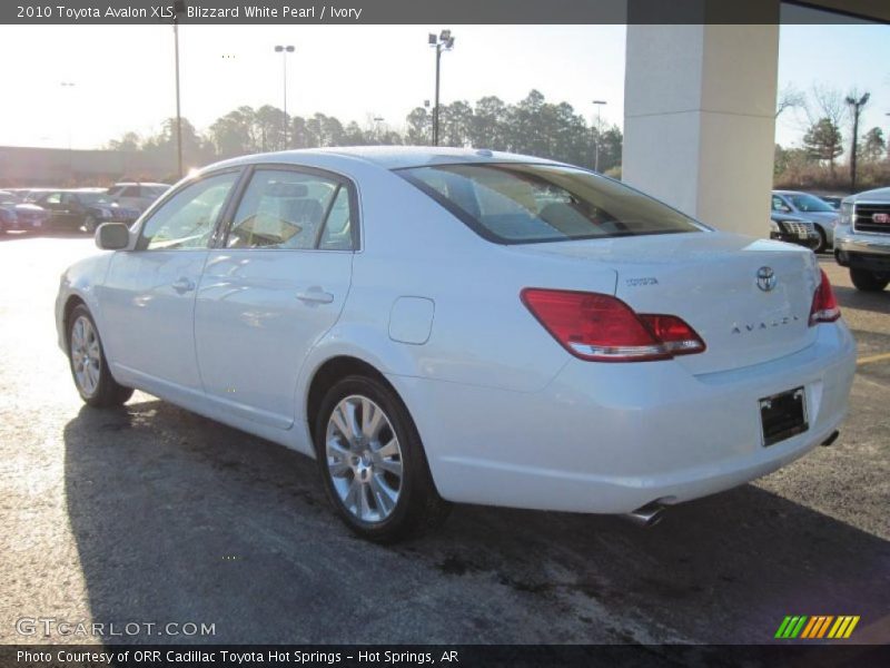 Blizzard White Pearl / Ivory 2010 Toyota Avalon XLS