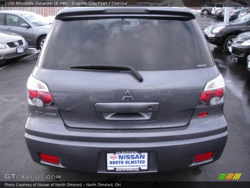 Graphite Gray Pearl / Charcoal 2006 Mitsubishi Outlander SE 4WD