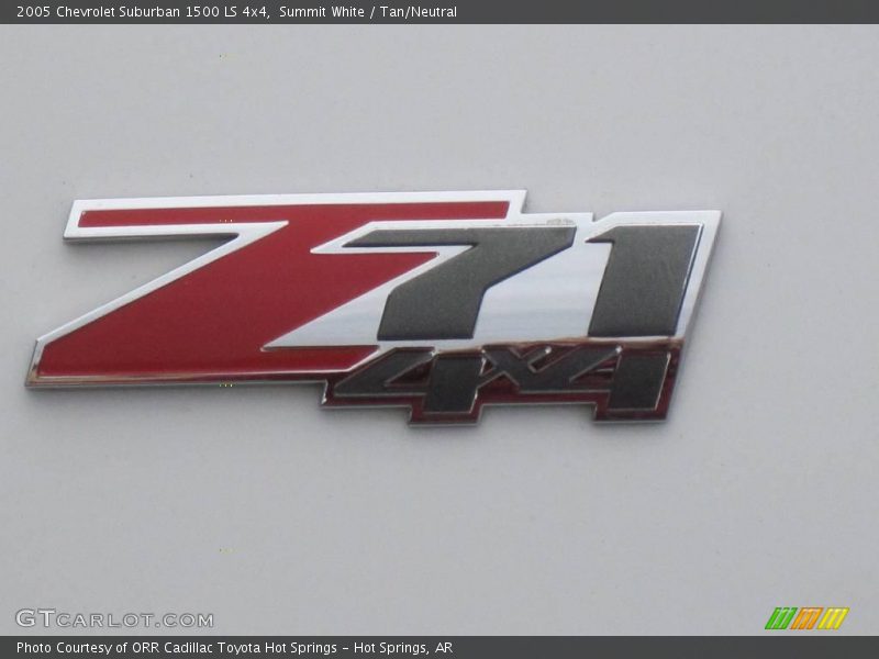 Summit White / Tan/Neutral 2005 Chevrolet Suburban 1500 LS 4x4