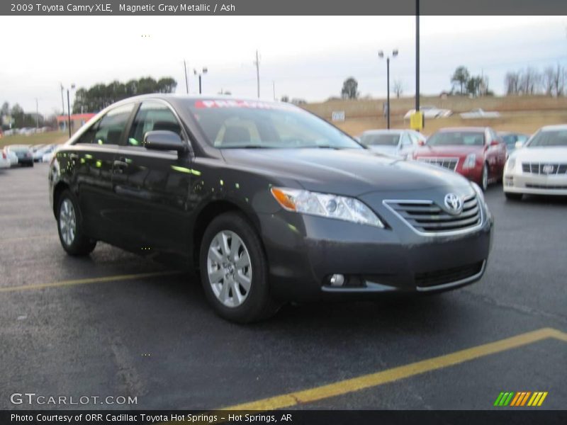 Magnetic Gray Metallic / Ash 2009 Toyota Camry XLE