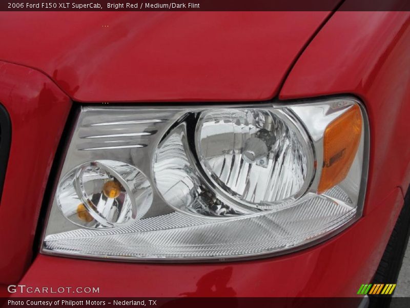 Bright Red / Medium/Dark Flint 2006 Ford F150 XLT SuperCab