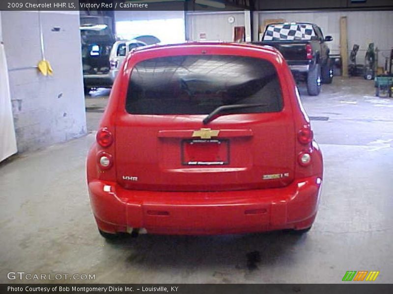 Victory Red / Cashmere 2009 Chevrolet HHR LS