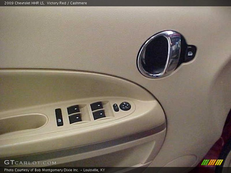 Victory Red / Cashmere 2009 Chevrolet HHR LS