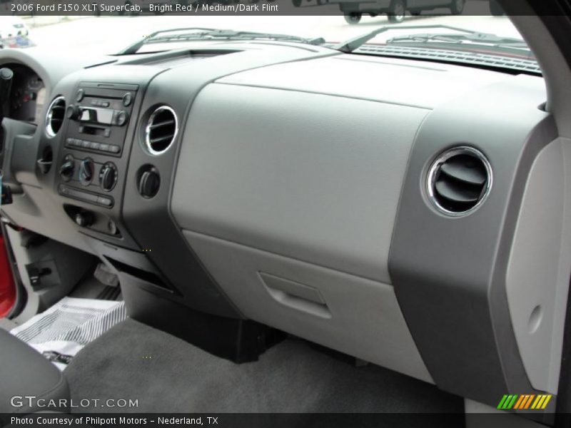 Bright Red / Medium/Dark Flint 2006 Ford F150 XLT SuperCab