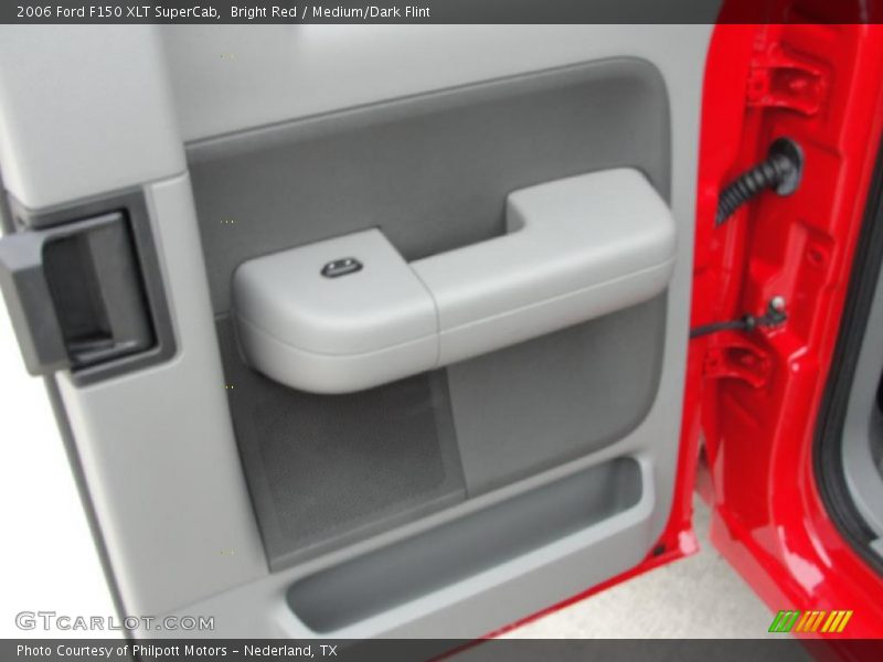 Bright Red / Medium/Dark Flint 2006 Ford F150 XLT SuperCab