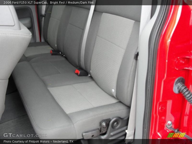 Bright Red / Medium/Dark Flint 2006 Ford F150 XLT SuperCab