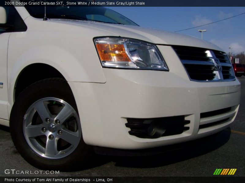 Stone White / Medium Slate Gray/Light Shale 2008 Dodge Grand Caravan SXT