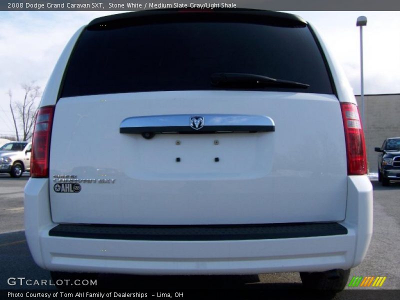 Stone White / Medium Slate Gray/Light Shale 2008 Dodge Grand Caravan SXT