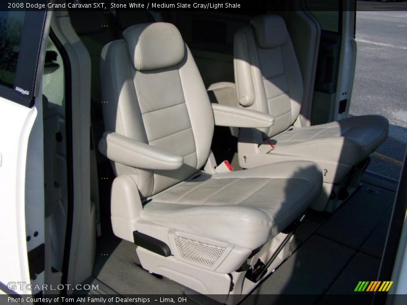 Stone White / Medium Slate Gray/Light Shale 2008 Dodge Grand Caravan SXT
