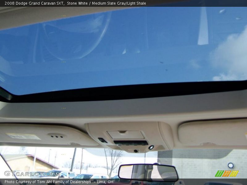 Stone White / Medium Slate Gray/Light Shale 2008 Dodge Grand Caravan SXT
