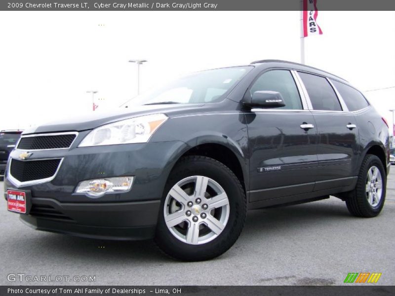 Cyber Gray Metallic / Dark Gray/Light Gray 2009 Chevrolet Traverse LT