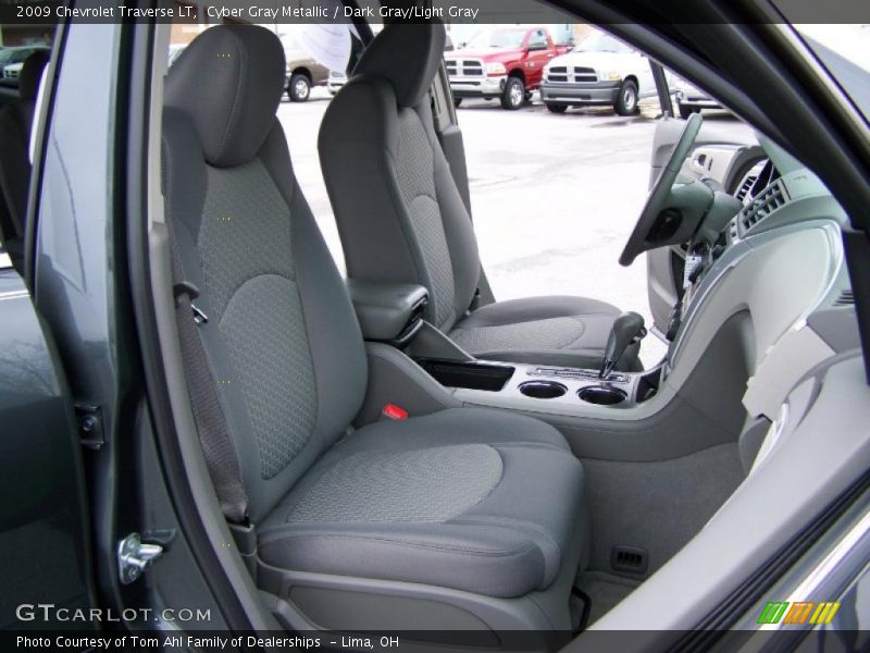 Cyber Gray Metallic / Dark Gray/Light Gray 2009 Chevrolet Traverse LT