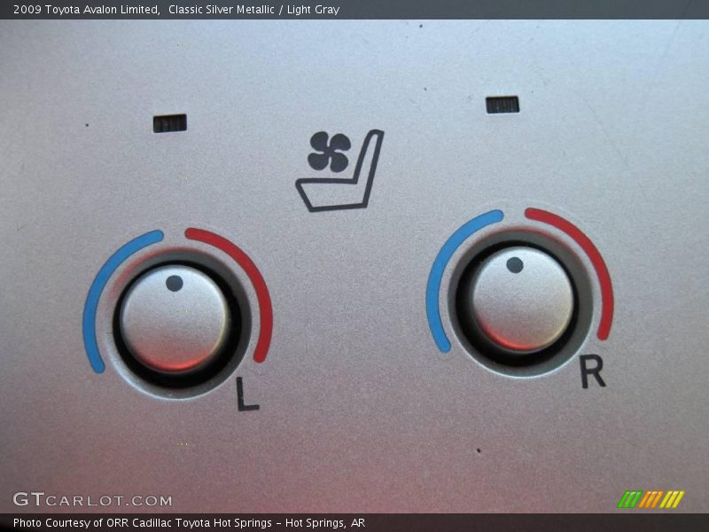Classic Silver Metallic / Light Gray 2009 Toyota Avalon Limited