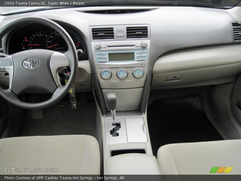 Super White / Bisque 2009 Toyota Camry LE