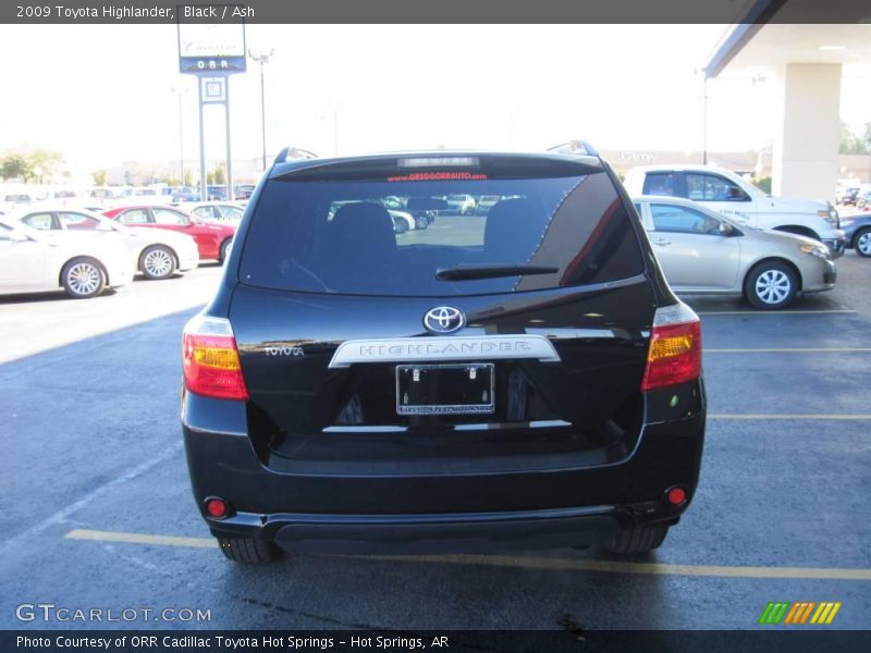 Black / Ash 2009 Toyota Highlander