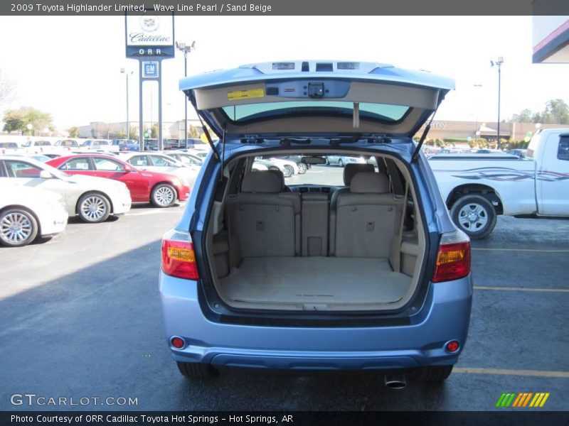 Wave Line Pearl / Sand Beige 2009 Toyota Highlander Limited