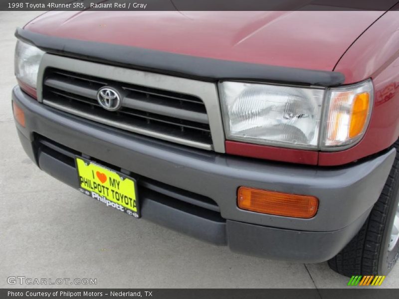Radiant Red / Gray 1998 Toyota 4Runner SR5