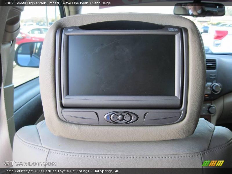 Wave Line Pearl / Sand Beige 2009 Toyota Highlander Limited