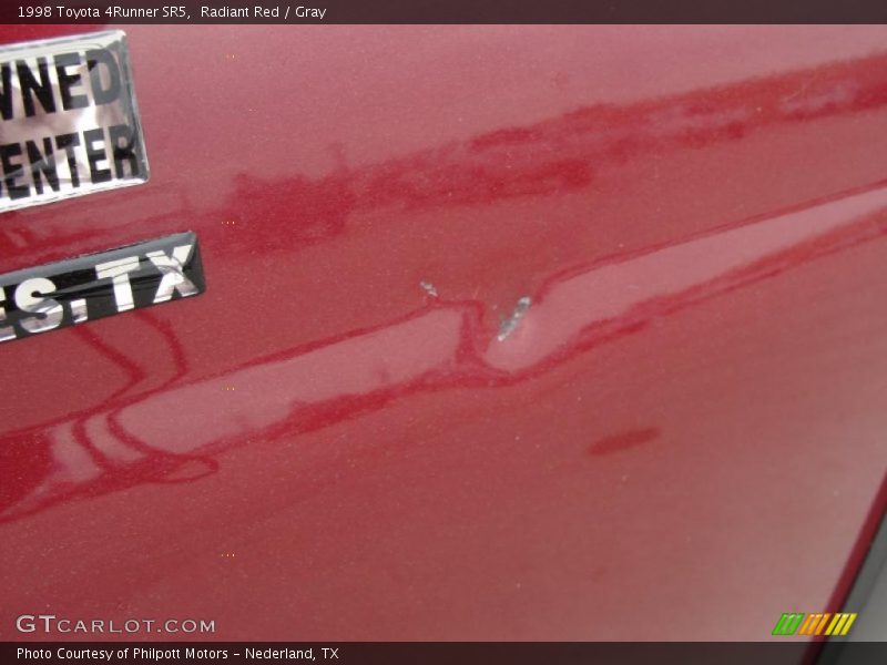 Radiant Red / Gray 1998 Toyota 4Runner SR5