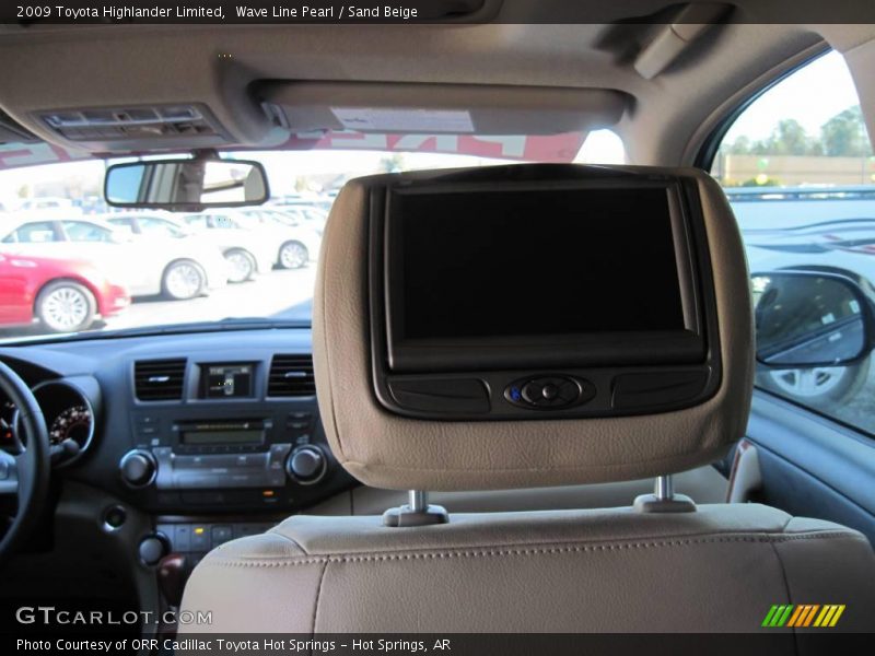 Wave Line Pearl / Sand Beige 2009 Toyota Highlander Limited