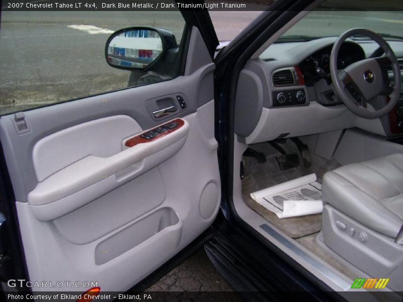 Dark Blue Metallic / Dark Titanium/Light Titanium 2007 Chevrolet Tahoe LT 4x4