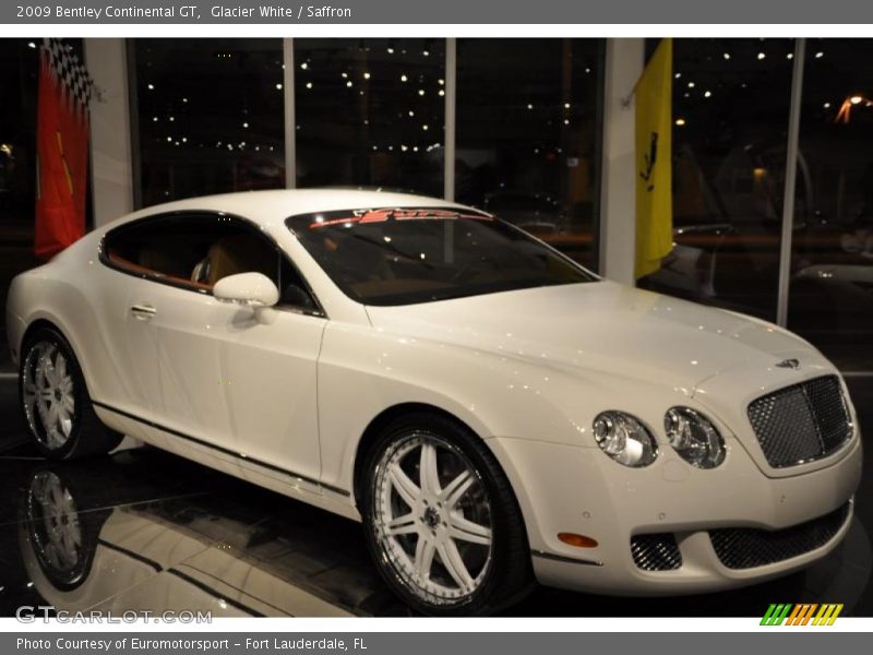 Glacier White / Saffron 2009 Bentley Continental GT