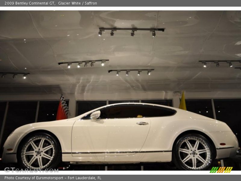 Glacier White / Saffron 2009 Bentley Continental GT
