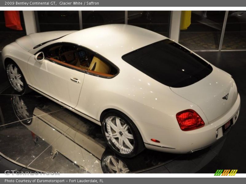 Glacier White / Saffron 2009 Bentley Continental GT