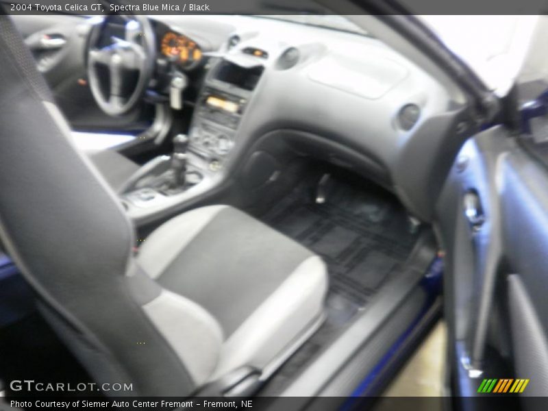 Spectra Blue Mica / Black 2004 Toyota Celica GT