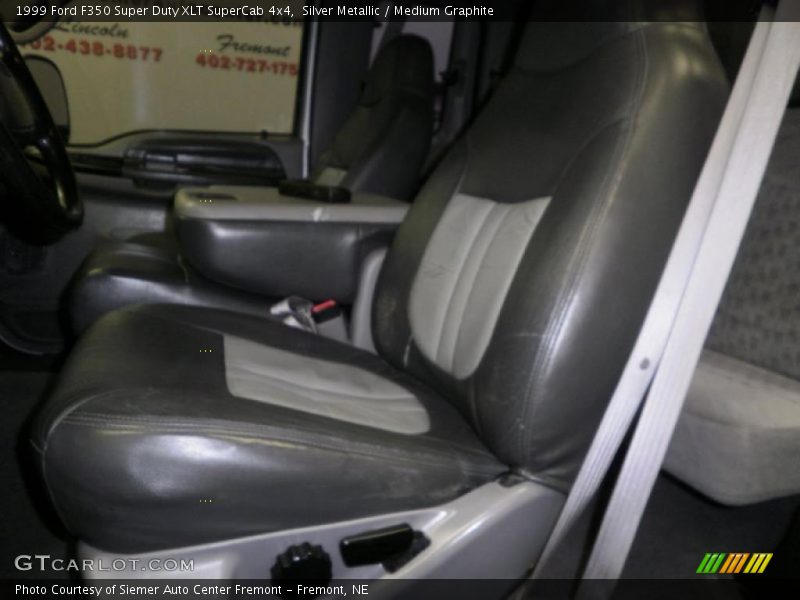 Silver Metallic / Medium Graphite 1999 Ford F350 Super Duty XLT SuperCab 4x4