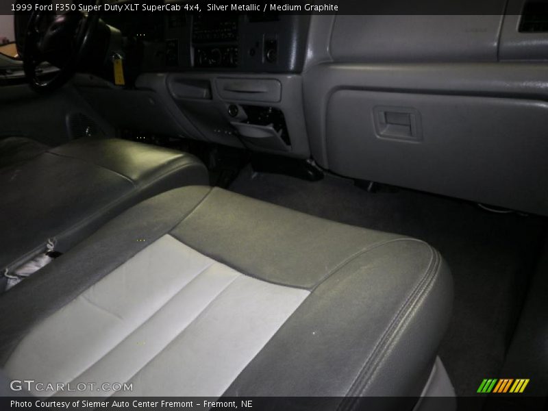 Silver Metallic / Medium Graphite 1999 Ford F350 Super Duty XLT SuperCab 4x4