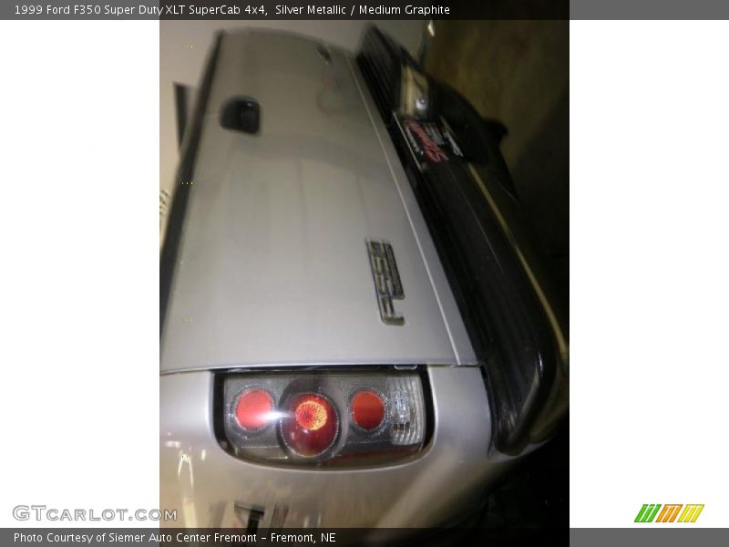Silver Metallic / Medium Graphite 1999 Ford F350 Super Duty XLT SuperCab 4x4