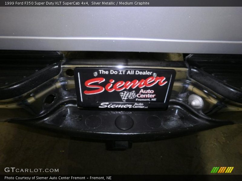 Silver Metallic / Medium Graphite 1999 Ford F350 Super Duty XLT SuperCab 4x4
