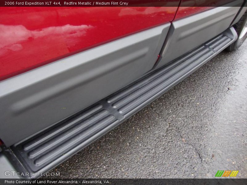 Redfire Metallic / Medium Flint Grey 2006 Ford Expedition XLT 4x4