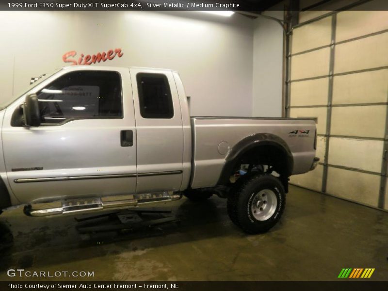 Silver Metallic / Medium Graphite 1999 Ford F350 Super Duty XLT SuperCab 4x4