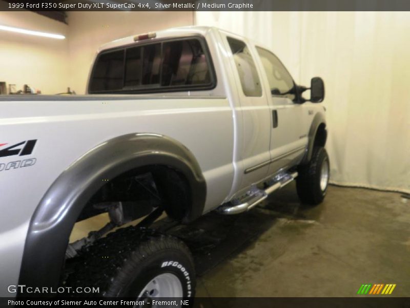 Silver Metallic / Medium Graphite 1999 Ford F350 Super Duty XLT SuperCab 4x4
