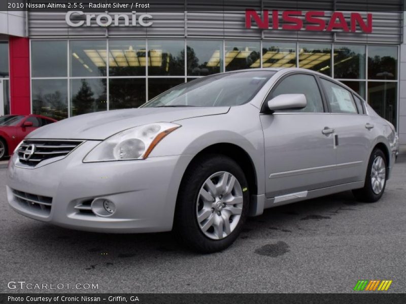 Radiant Silver / Frost 2010 Nissan Altima 2.5 S