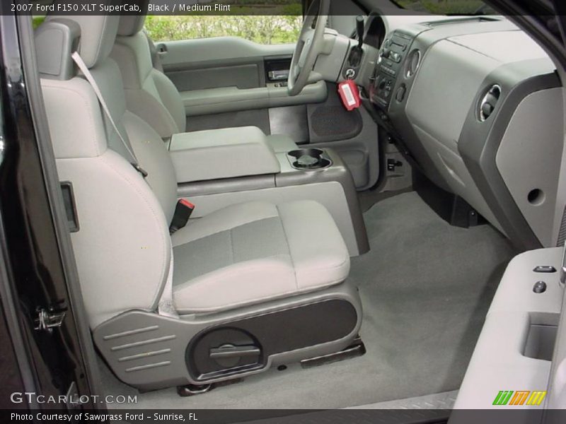 Black / Medium Flint 2007 Ford F150 XLT SuperCab