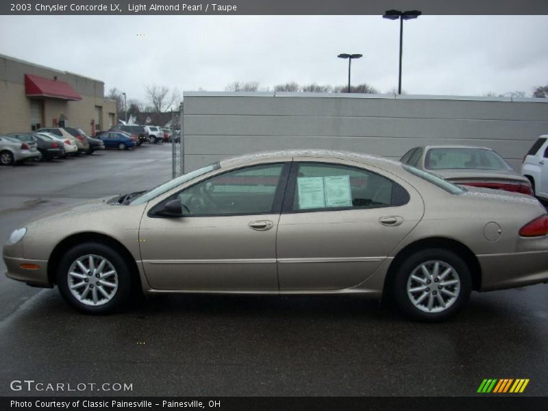 Light Almond Pearl / Taupe 2003 Chrysler Concorde LX