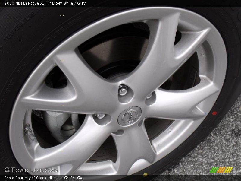 Phantom White / Gray 2010 Nissan Rogue SL