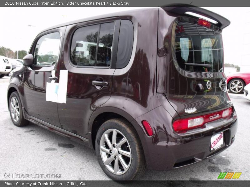 Bitter Chocolate Pearl / Black/Gray 2010 Nissan Cube Krom Edition