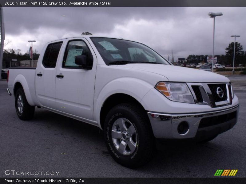Avalanche White / Steel 2010 Nissan Frontier SE Crew Cab