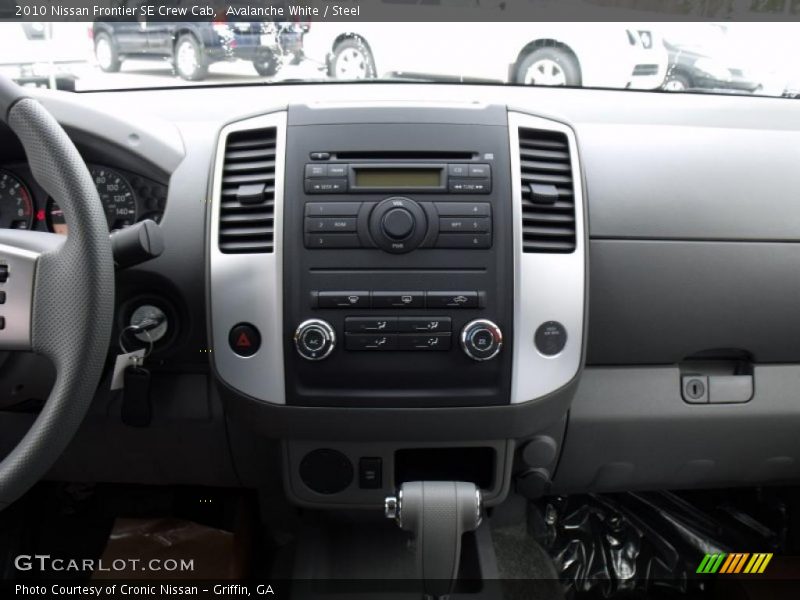 Avalanche White / Steel 2010 Nissan Frontier SE Crew Cab