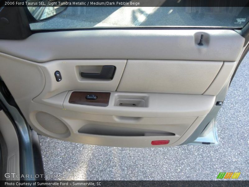 Light Tundra Metallic / Medium/Dark Pebble Beige 2006 Ford Taurus SEL