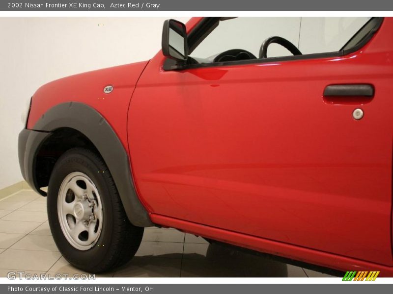 Aztec Red / Gray 2002 Nissan Frontier XE King Cab